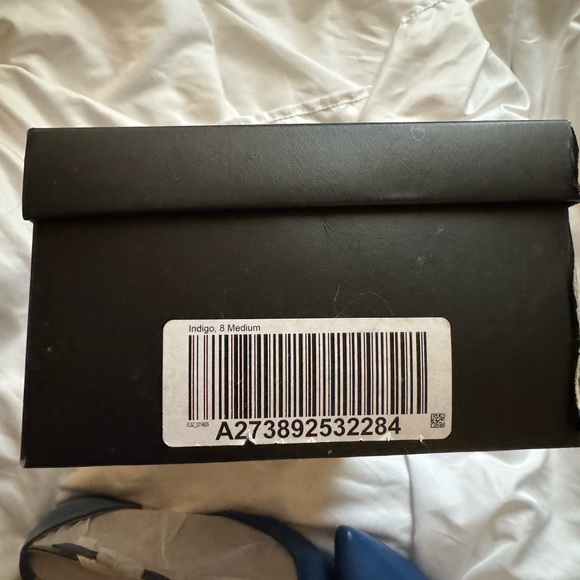 H by Halston Leather Flats Adjustable Strap Layla Indigo size 8 - Picture 6 of 7